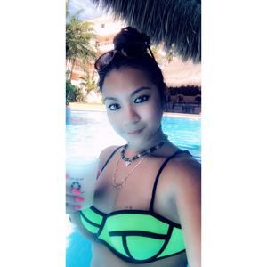 Meet your Posher, Charise